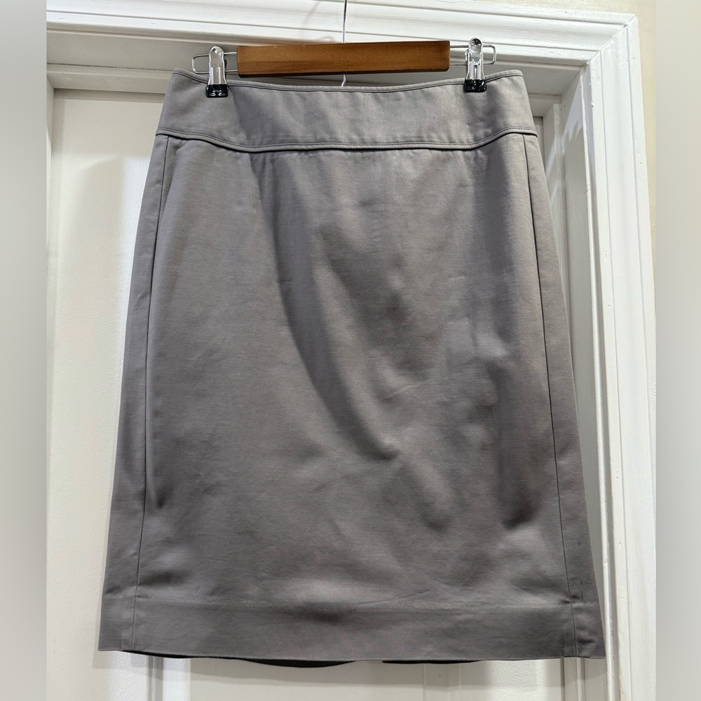 GAP Classic Gray Stretch Pencil Skirt Size 8